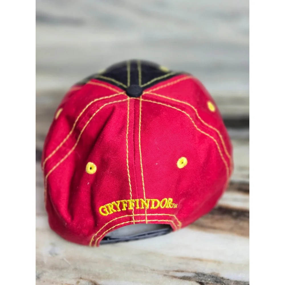 Universal‎ Studios Harry Potter Gryffindor Hat Black Red Snapback Baseball Cap